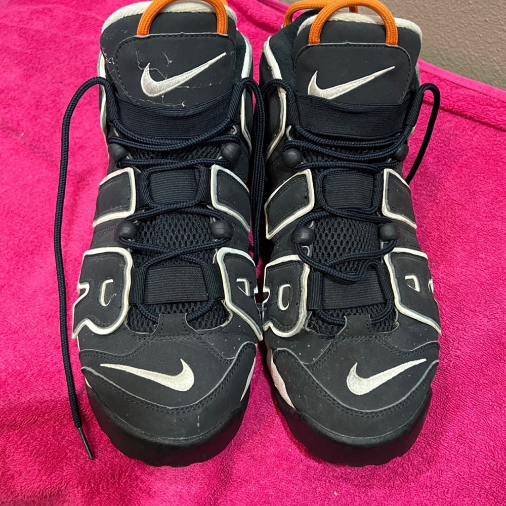 Nike Airs